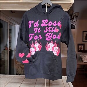 Yours Truly “I’d Lose It All for You” Hoodie
📌 Size Medium – New